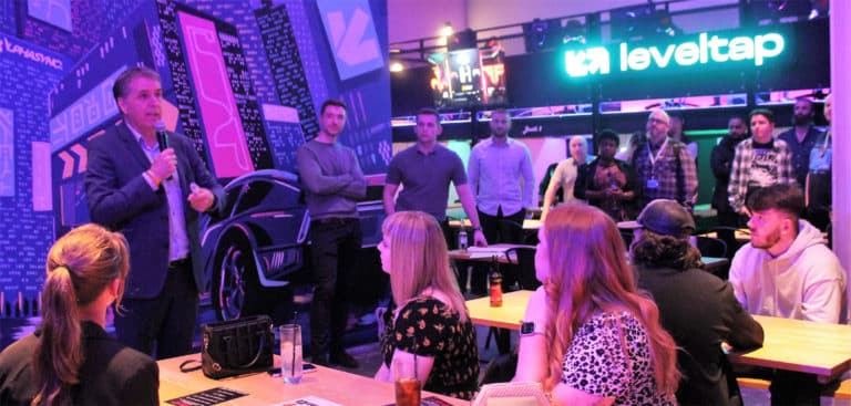 นักกีฬาอีสปอร์ตและสตรีมเมอร์ของลิเวอร์พูลเปิดตัว LevelTap