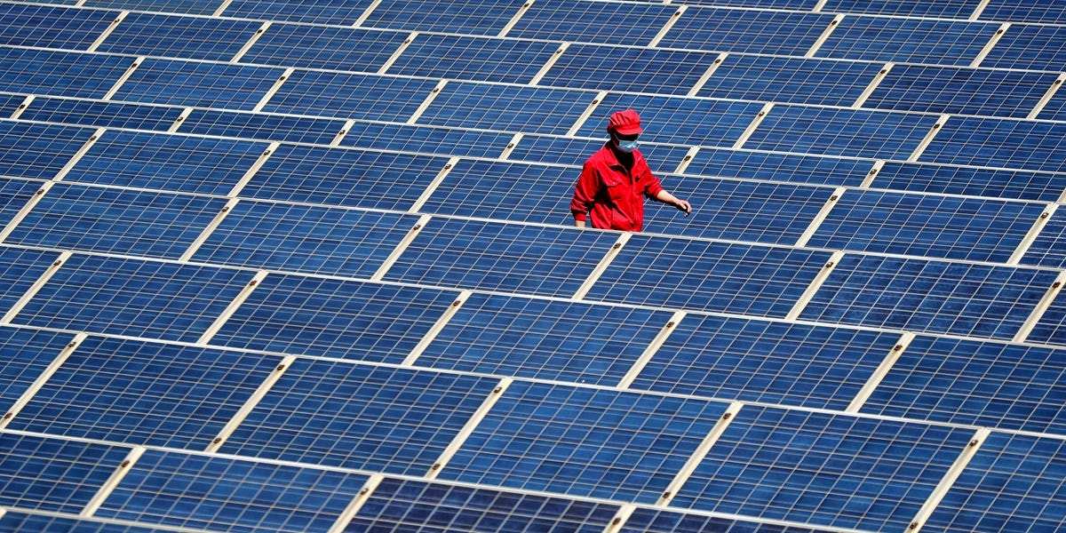 Solar Tech 2025 พลังงานสะอาดจากจีน 90% Efficiency!