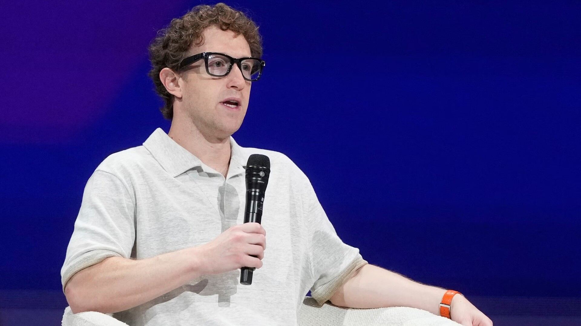 Meta's Llama: รัฐบาลสหรัฐฯ อนุมัติใช้ AI Llama อย่างเป็นทางการแล้ว!